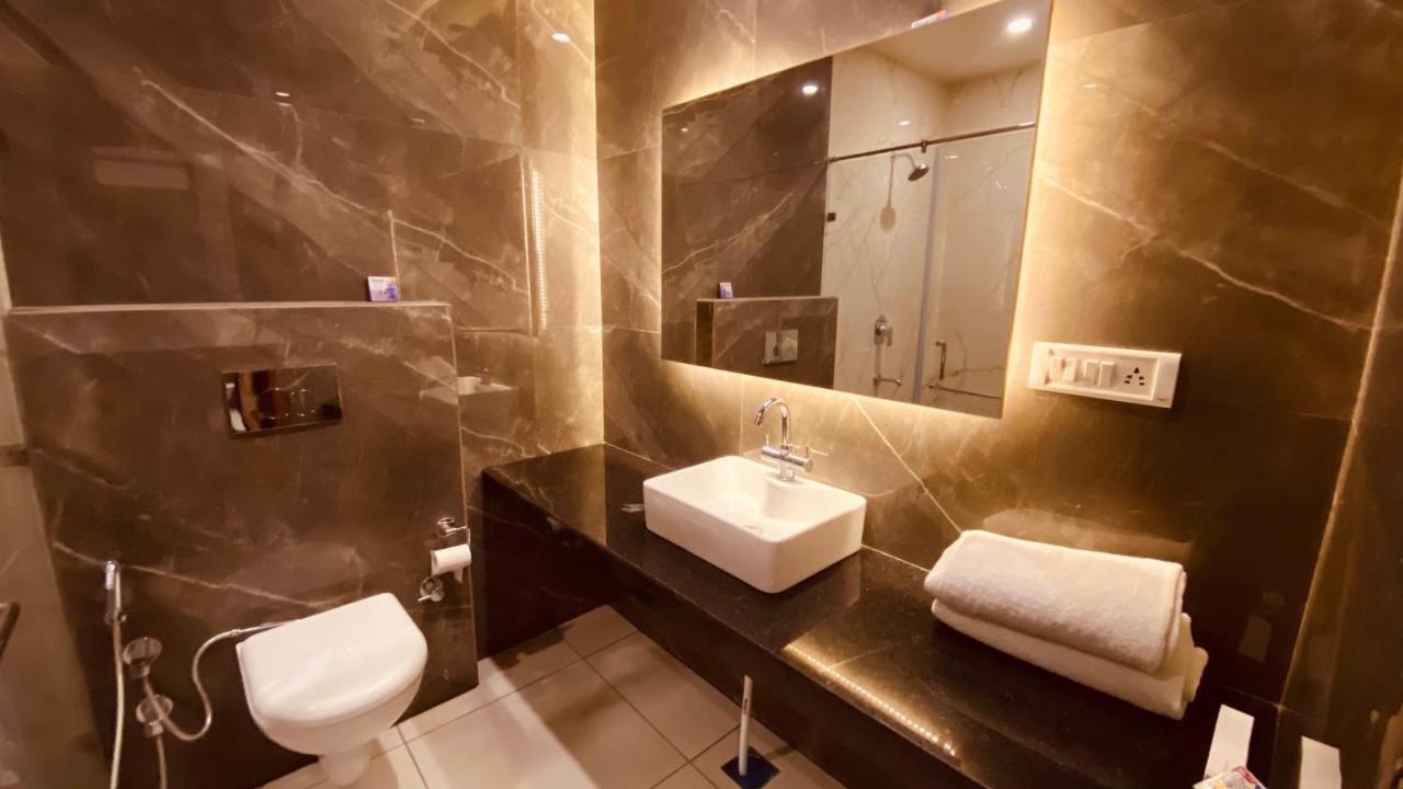 Hotel Amar Palace Ambala Luaran gambar