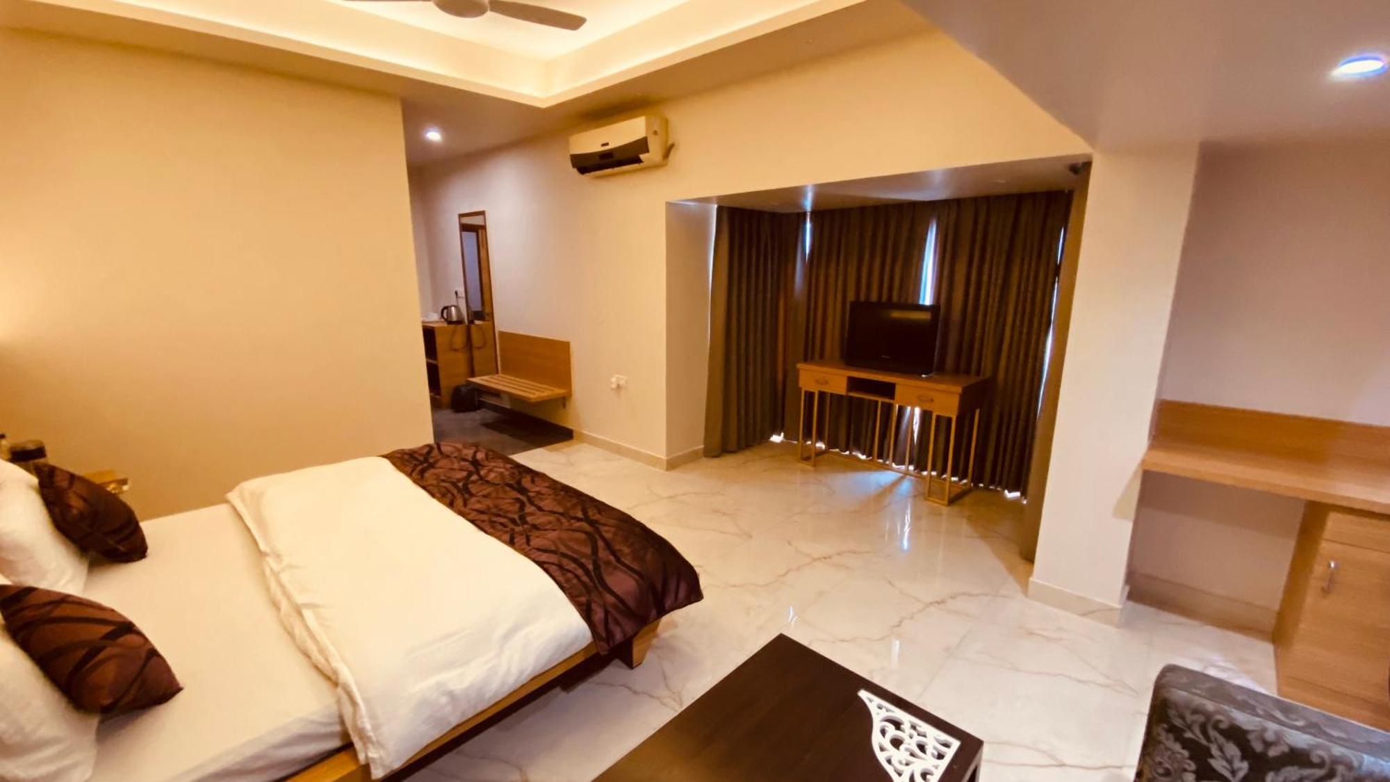 Hotel Amar Palace Ambala Luaran gambar